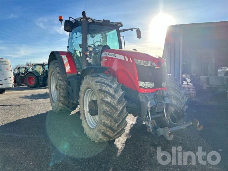 Massey Ferguson 8670
