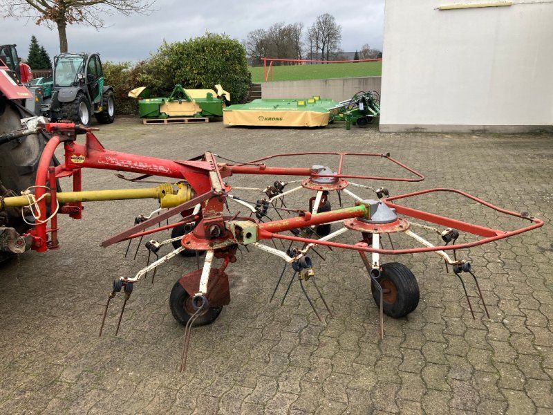 Pöttinger 4-Kreisel