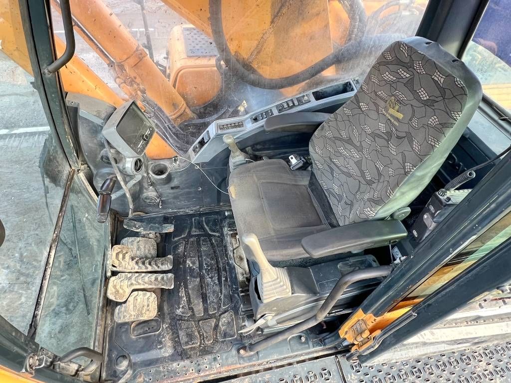 Hyundai R520LC-9 - Good Working Condition / CE