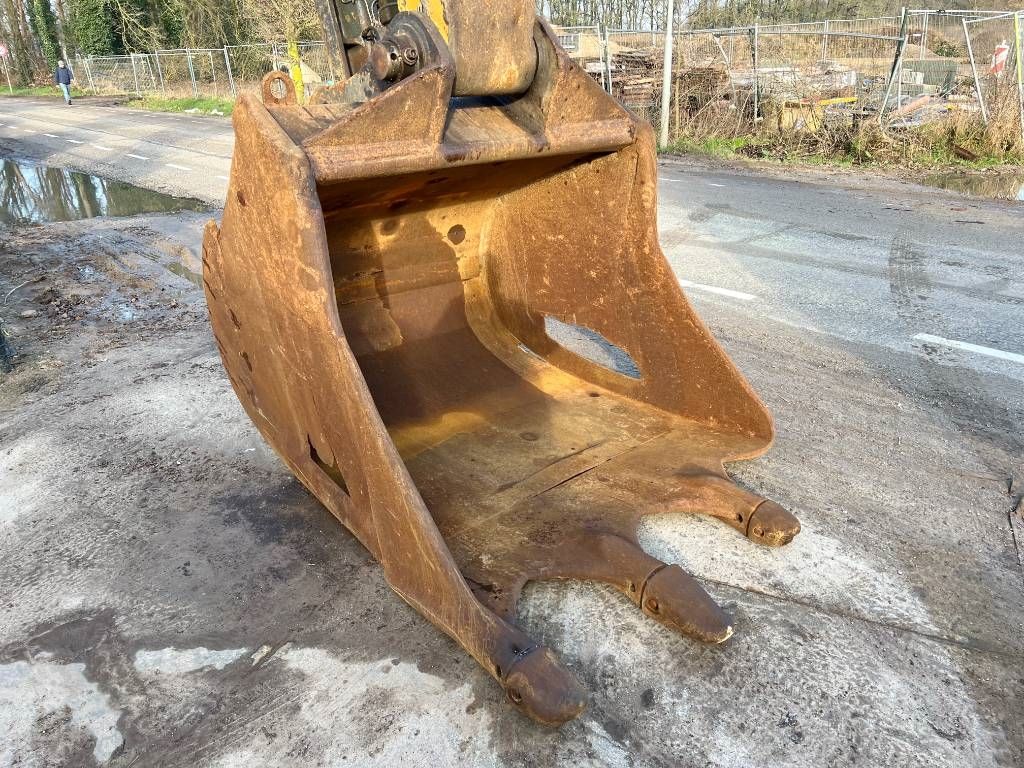 Hyundai R520LC-9 - Good Working Condition / CE