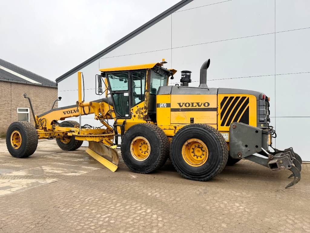 Volvo G970 - 4.88m Blade / 3 Tine Ripper / EPA