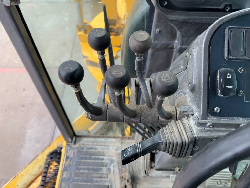 Volvo G990 - 4.85m Blade / Pushblock / Airco