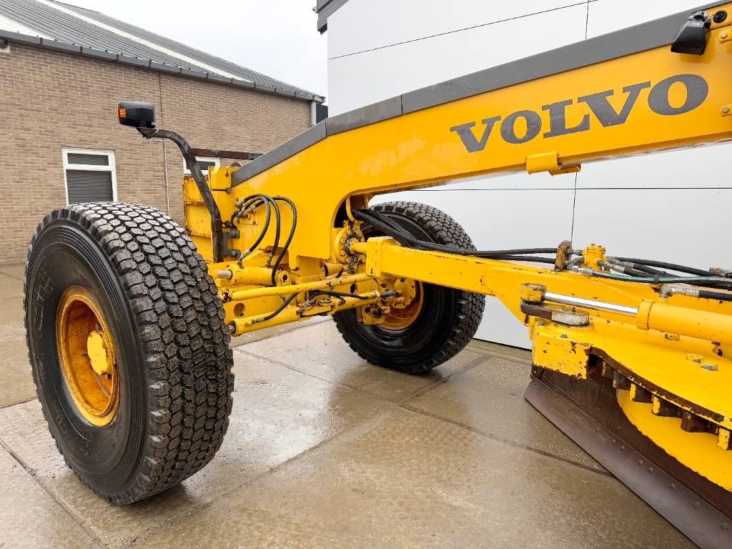 Volvo G990 - 4.85m Blade / Pushblock / Airco