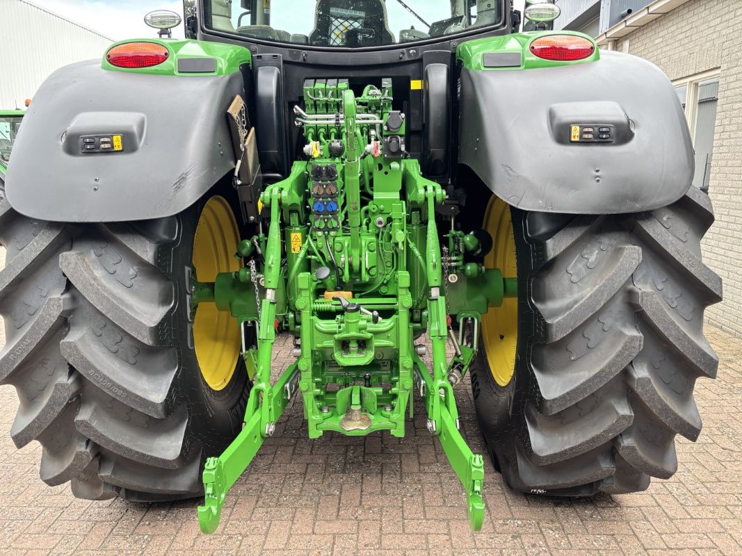 John Deere 6195R 5435 uur