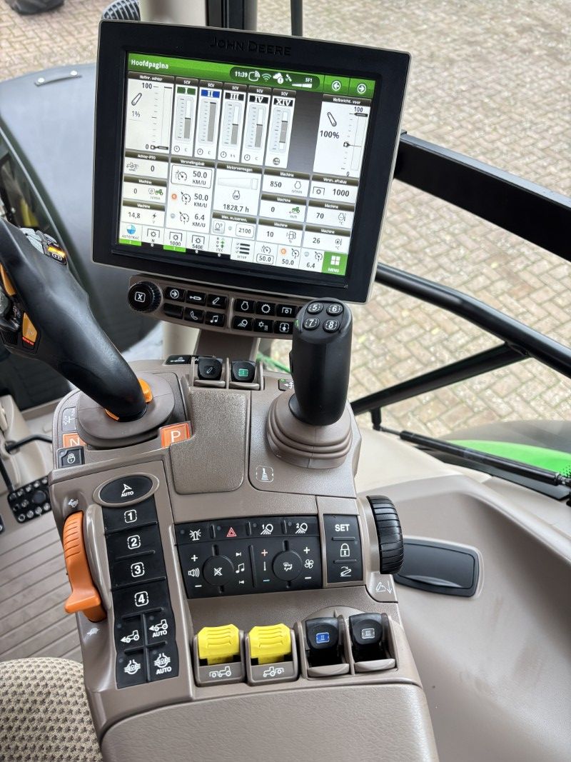 John Deere 6155R Commandpro 1850 uur