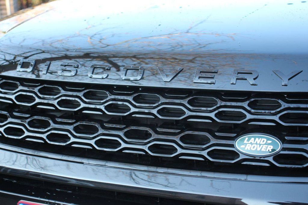 SUV Land Rover Discovery Sport Diesel/Electric 204hp 2023 (Margin)