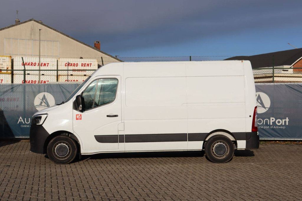 Bestelwagen Renault Master Diesel 2023