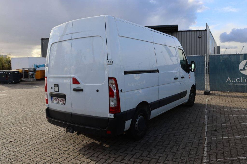 Bestelwagen Renault Master Diesel 2023