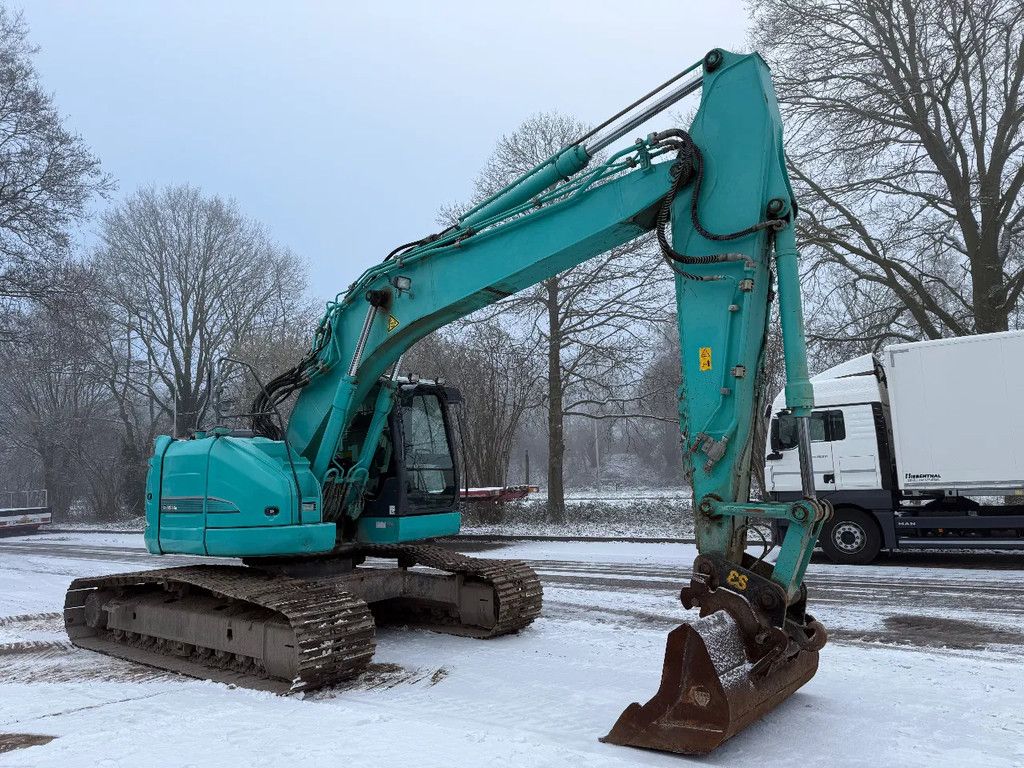 Kobelco SK260