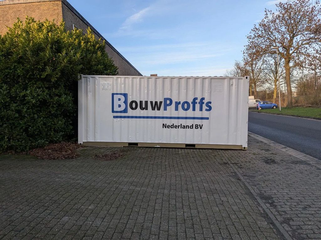 20-voet zeecontainer met loopdeur -