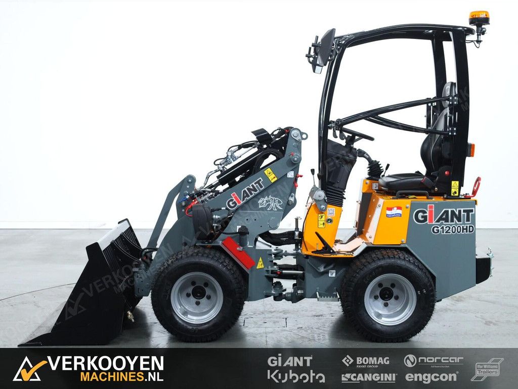 2026 Giant G1200 HD VK10485