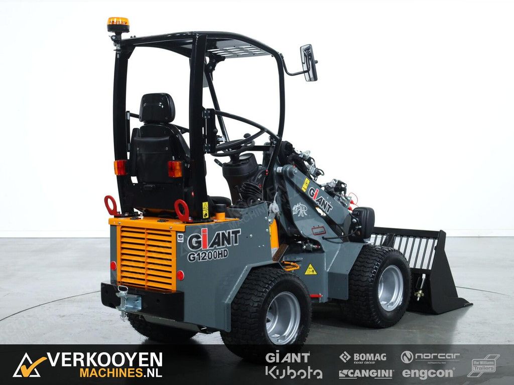 2026 Giant G1200 HD VK10485
