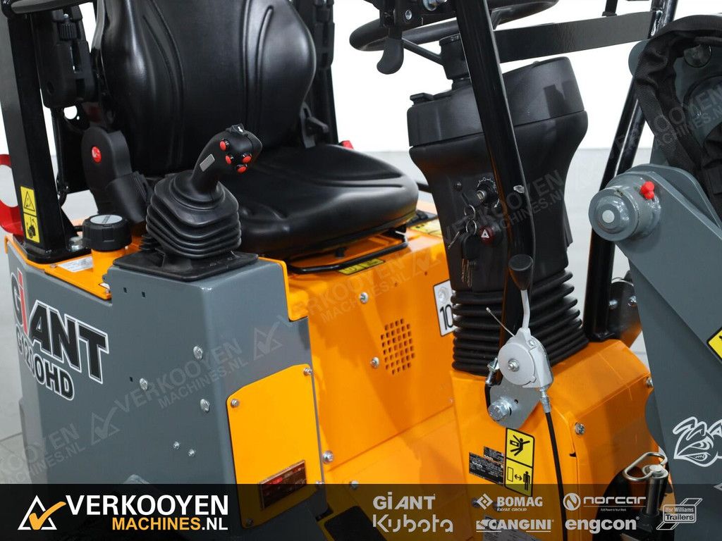 2026 Giant G1200 HD VK10485