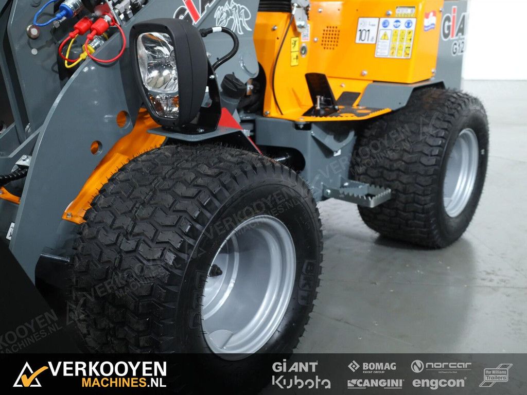 2026 Giant G1200 HD VK10485