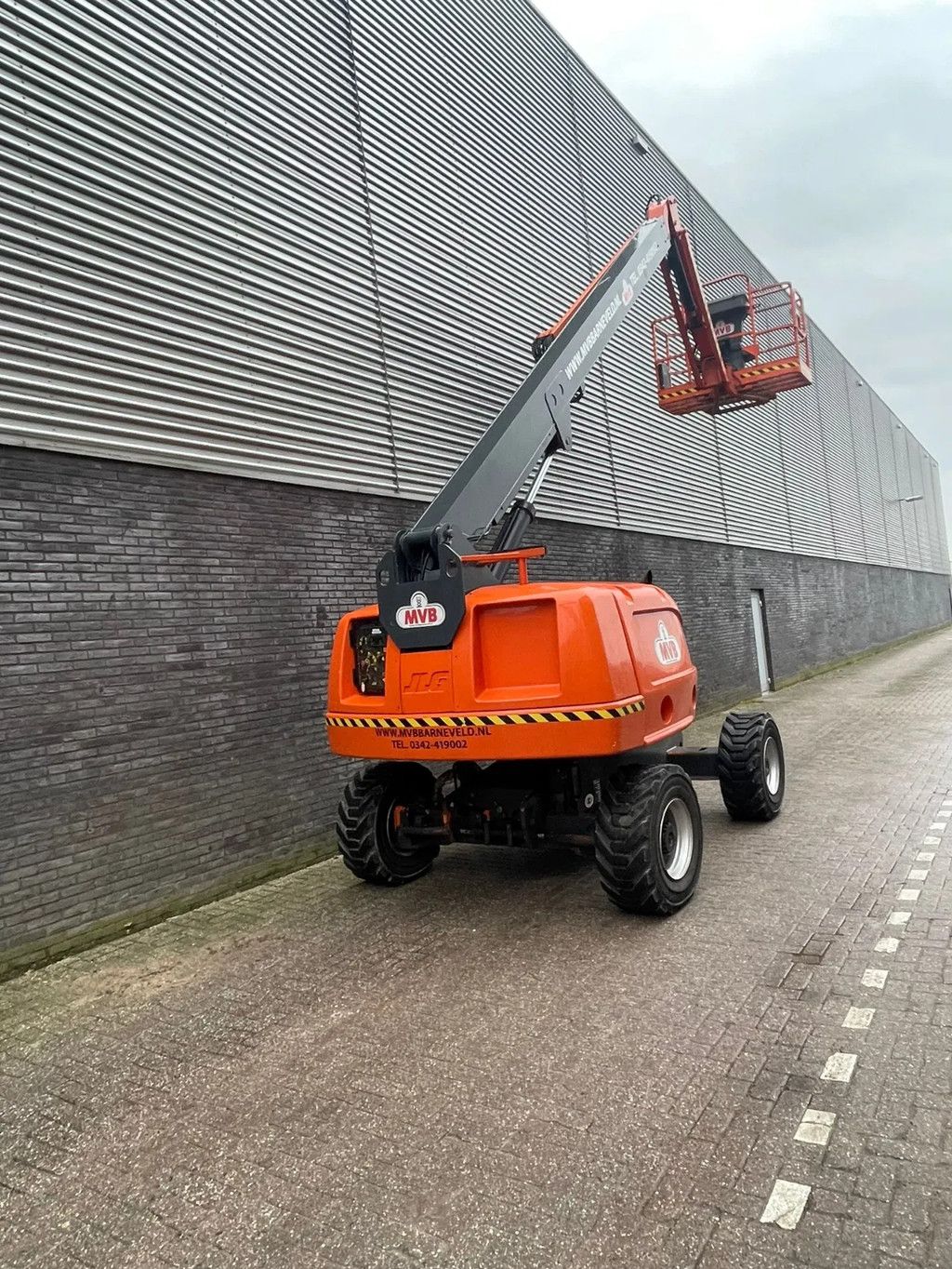 JLG 460SJ