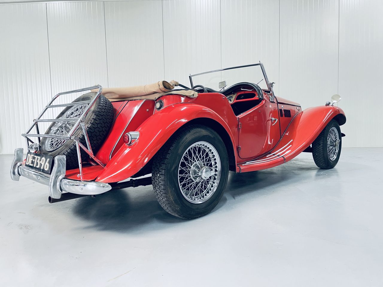 MG TF1500 1955 met wat werk