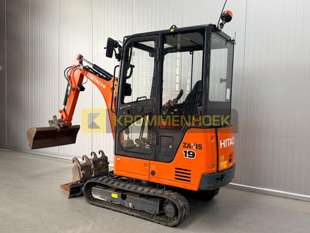 Hitachi ZX 19-5A KH9767