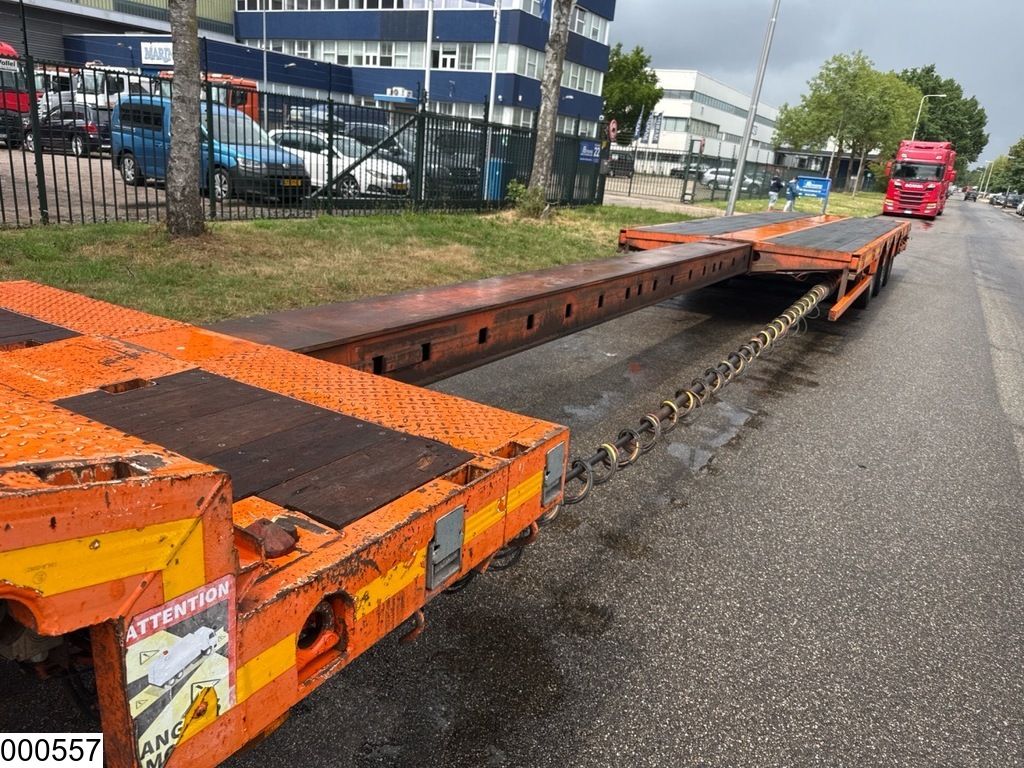 Nooteboom Lowbed 60.000 KG, Twistlocks, Extandable, 20 Mtr