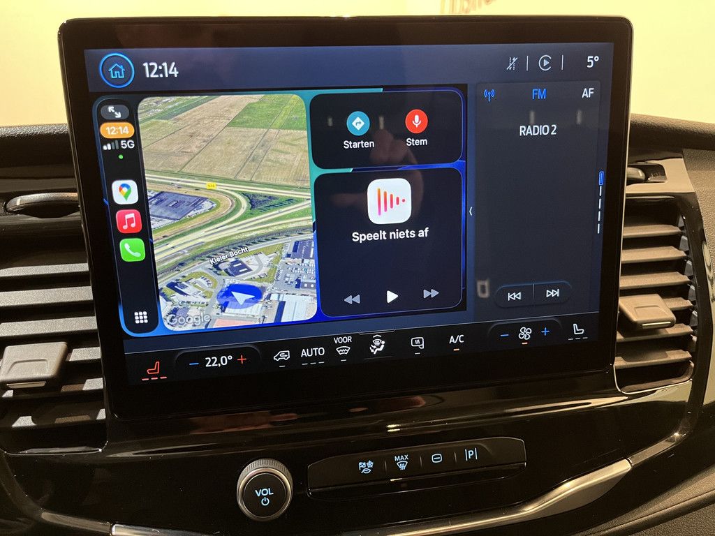 Ford E-Transit 350 L2H2 Trend 68 kWh / 100% Elektrisch !! / Airco / Cruise Control / CarPlay / Camera / Navigatie / 3-Zits / 6.600 KM !!