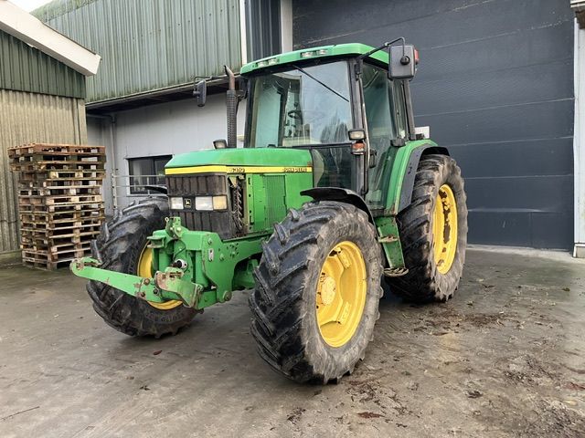 John deere 6310