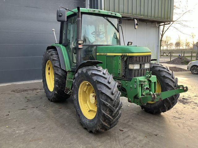 John deere 6310