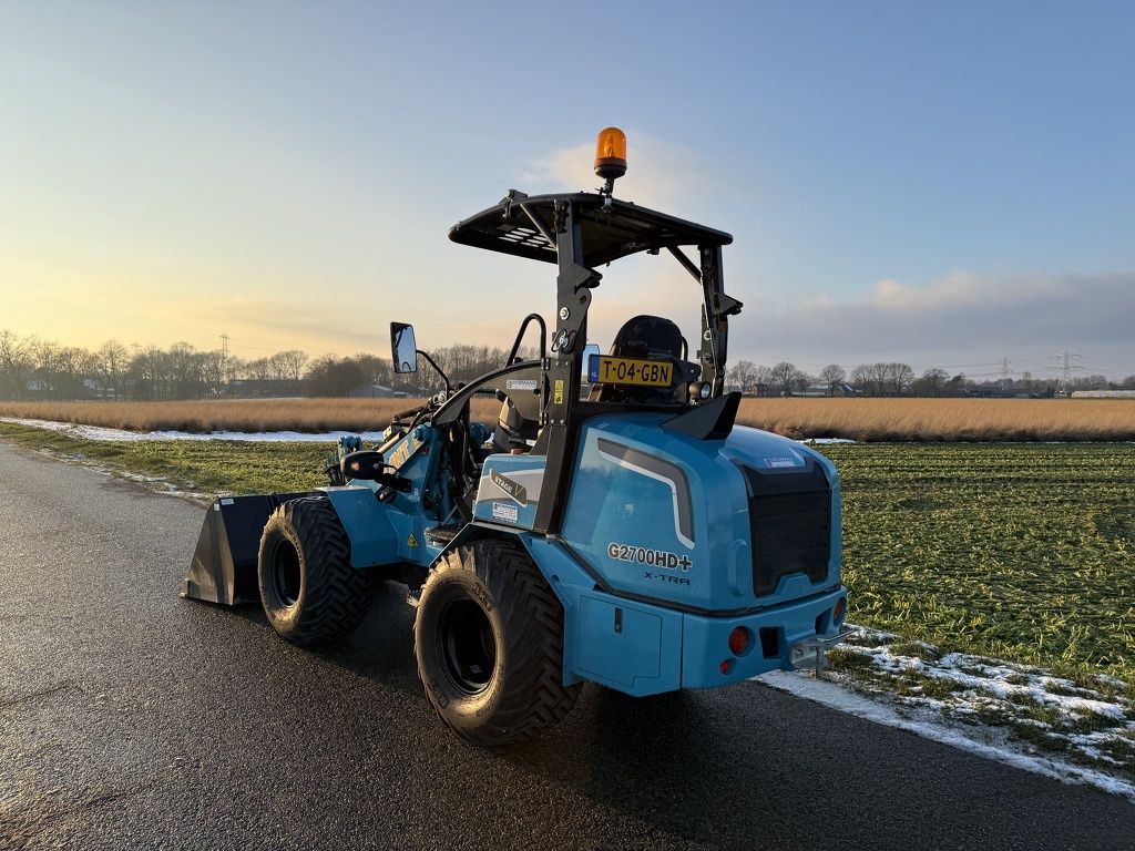 GIANT G2700 X-TRA HD+ minishovel / kniklader BJ 2024