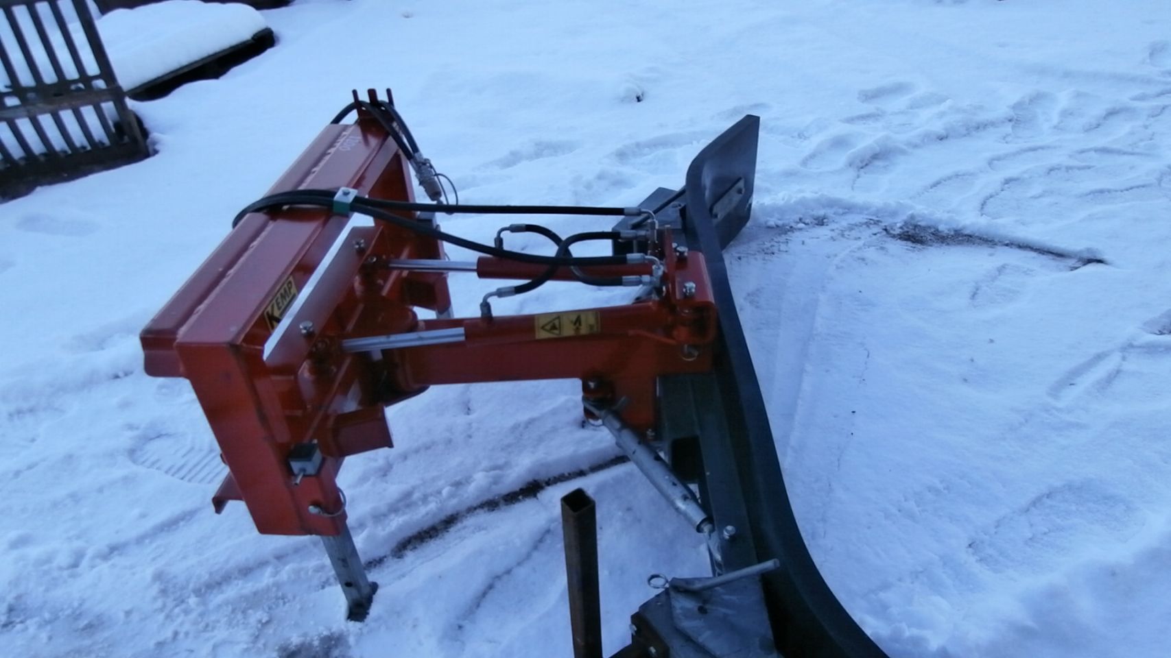 Sneeuw Voerschuif RVSABM 2200 €1850,00 sneeuwschuif agria €150,-