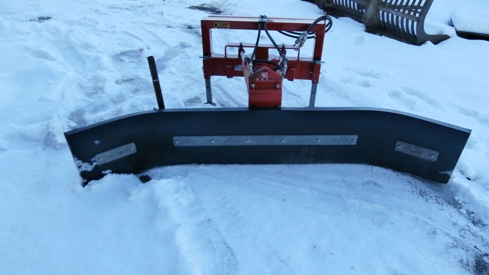 Sneeuw Voerschuif RVSABM 2200 €1850,00 sneeuwschuif agria €150,-