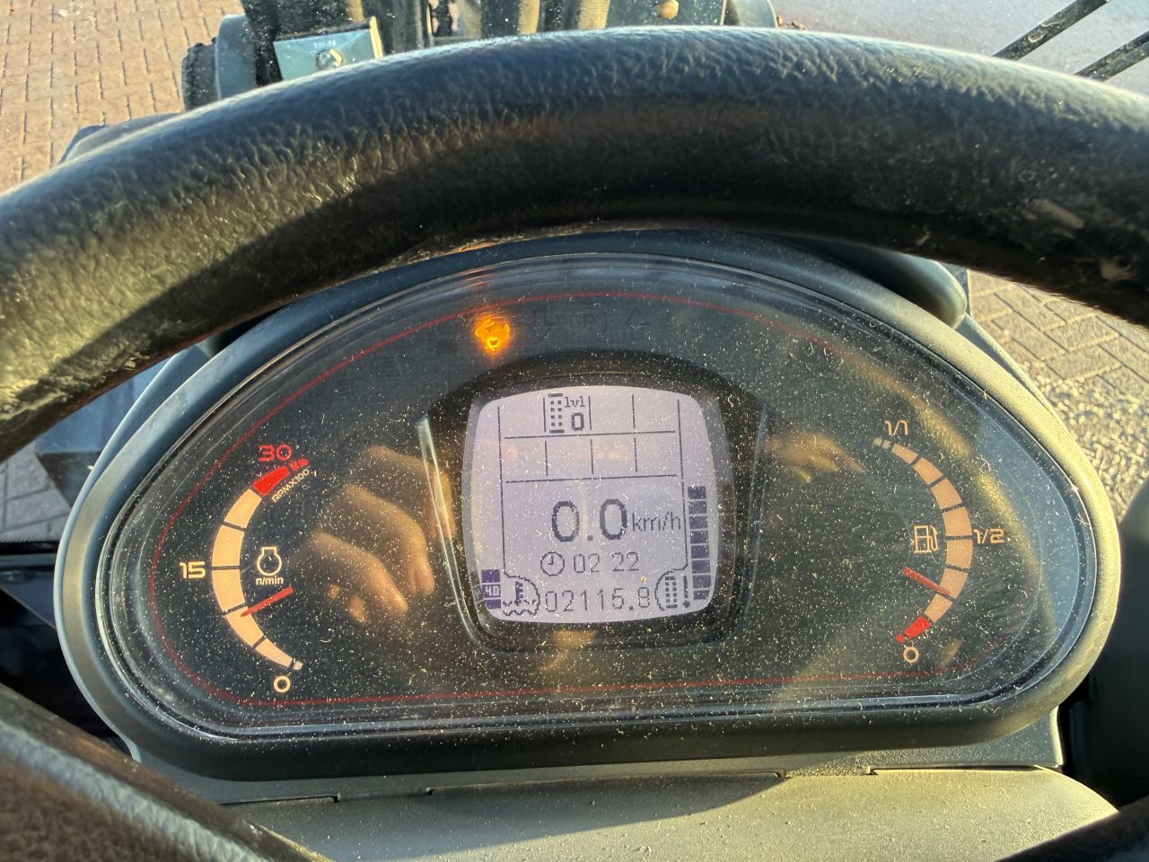 Giant g3500 extra met cabine