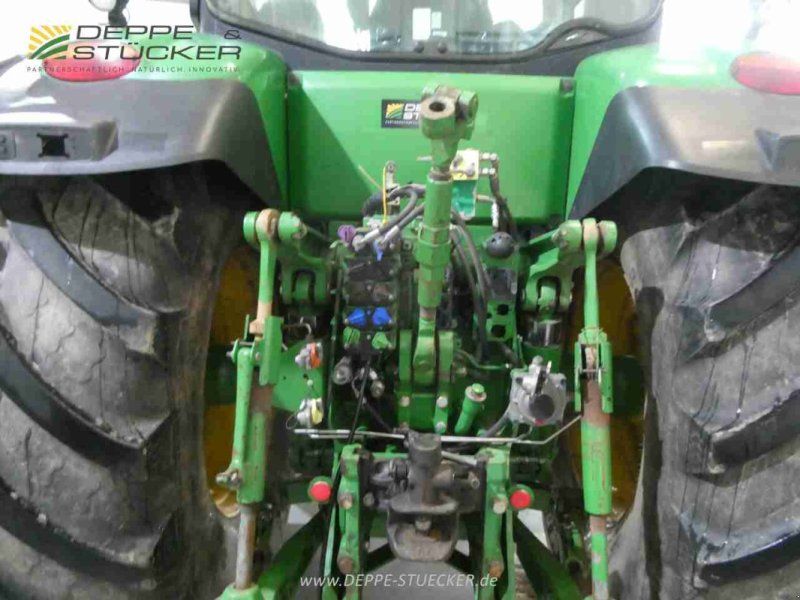 John Deere 8320R