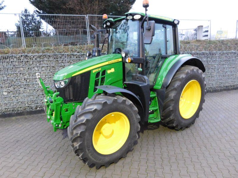 John Deere 6100M