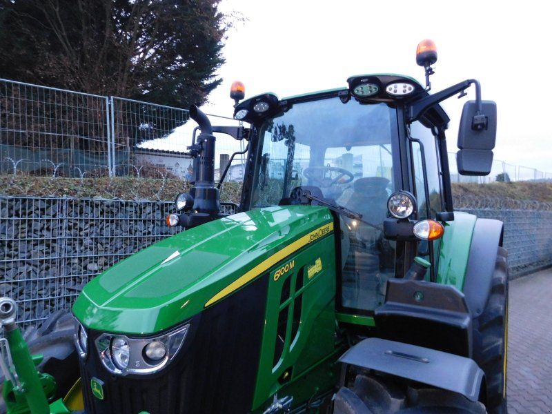 John Deere 6100M