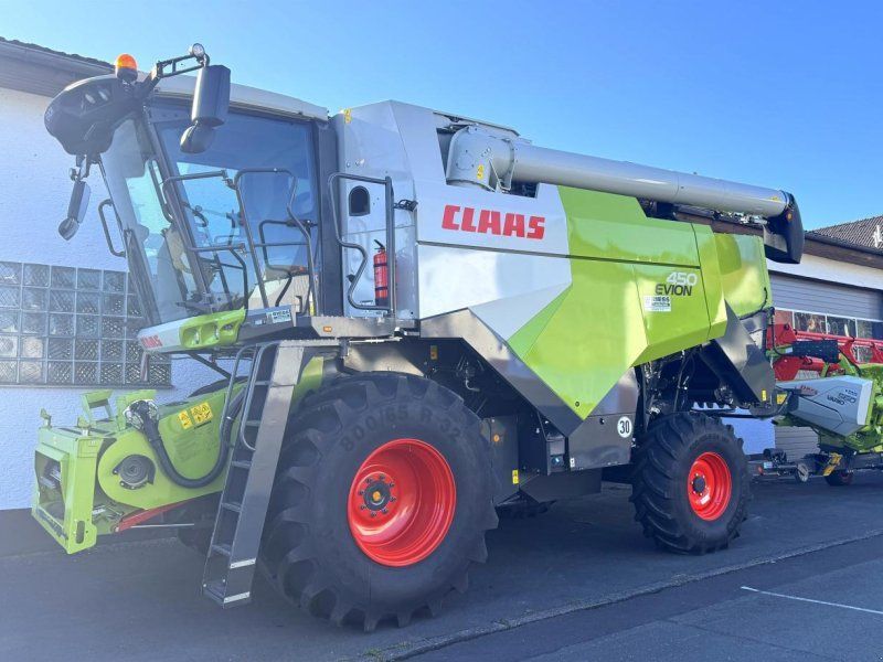 Claas EVION 450 Classic VARIO 560