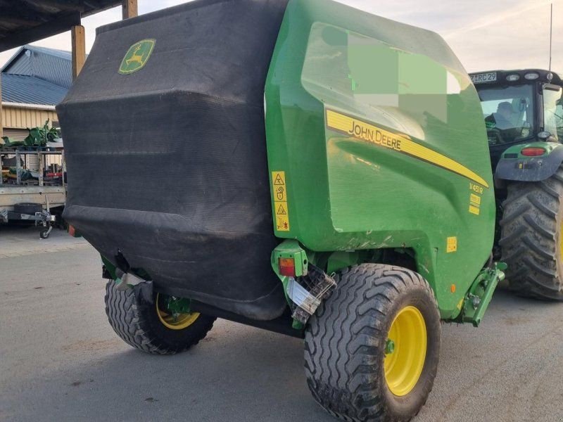 John Deere V451R
