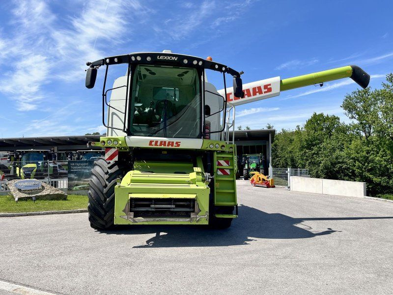 Claas LION 620 (er LION 600)