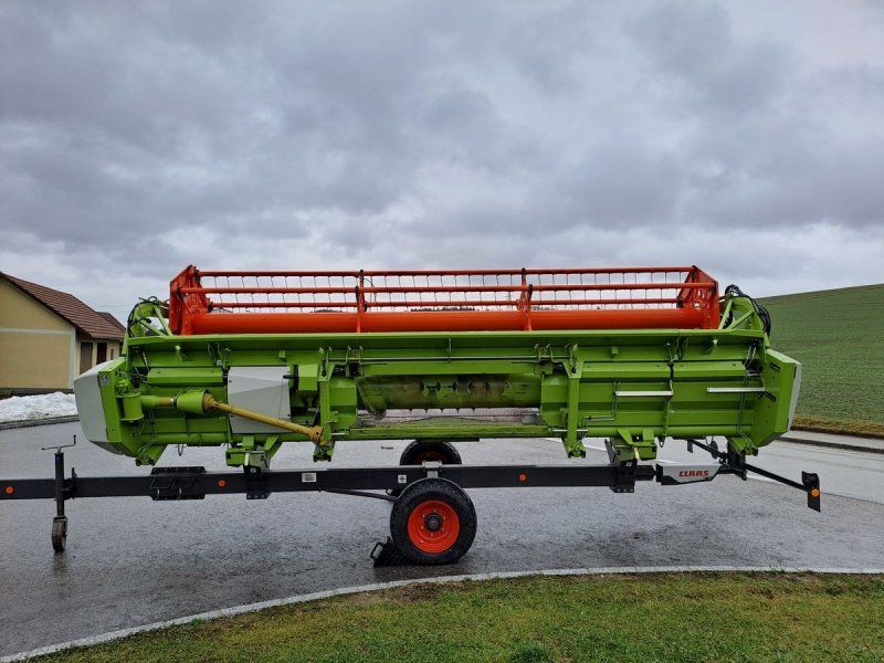 Claas Vario 560 es Schneidwerk 5,6m
