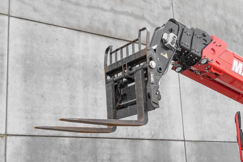 Manitou MRT 2150 Plus Privilege