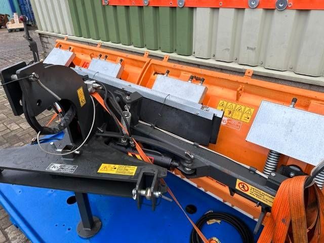 Sneeuwschuif nieuw FCR LFN 30