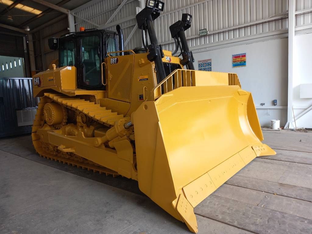 CAT D8T (Jebel Ali)