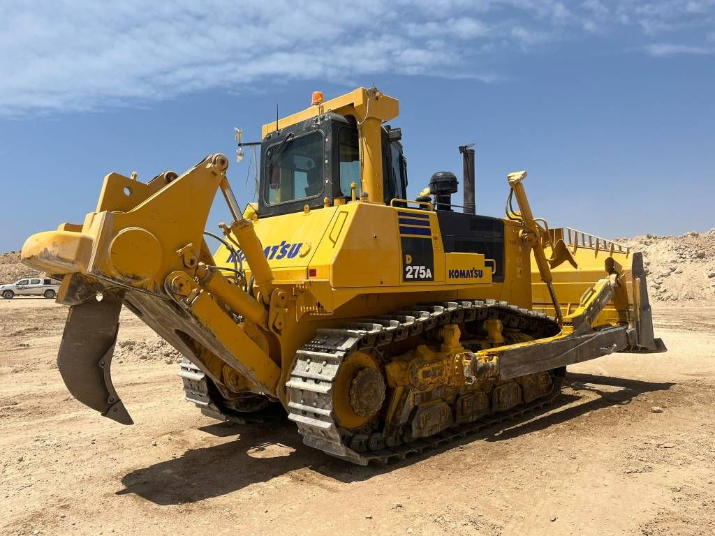 Komatsu D275A-5R (Saudi Arabia)