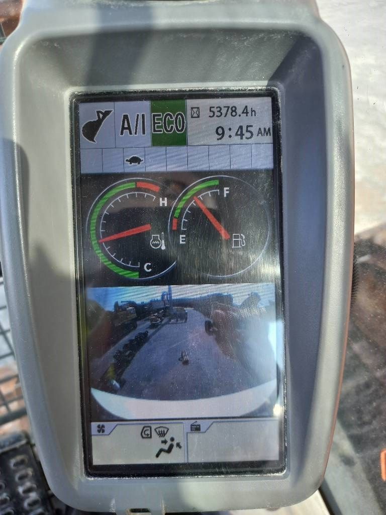 Hitachi ZX350H-5G (Abu Dhabi)