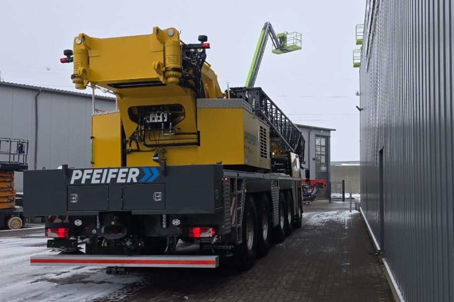 Grove GMK5250XL-1 Available For Rent, Dutch Registration