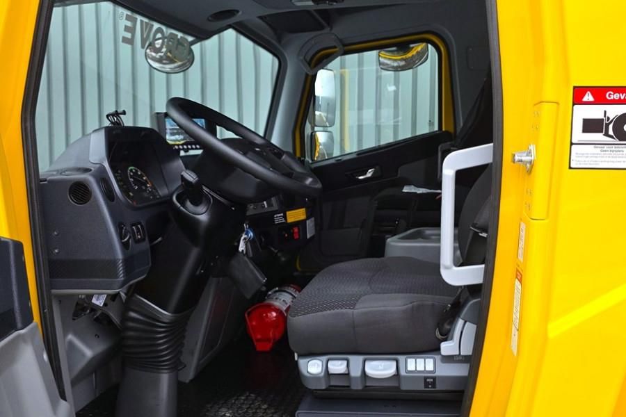 Grove GMK5250XL-1 Available For Rent, Dutch Registration