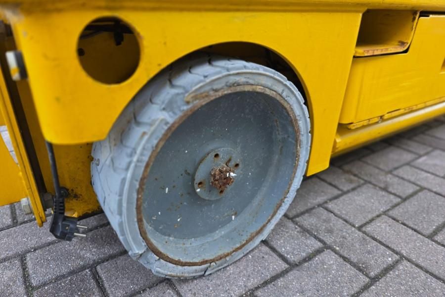 Haulotte Compact 8 As-Is, Electric, 8.2m Working Height, 35