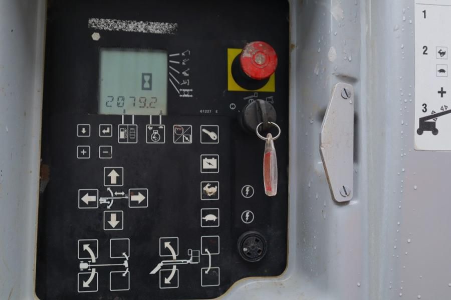 Genie S125 Diesel, 4x4x4 Drive, 40.1m Working Height, 24