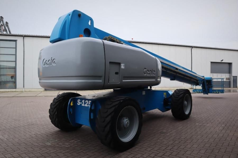 Genie S125 Diesel, 4x4x4 Drive, 40.1m Working Height, 24