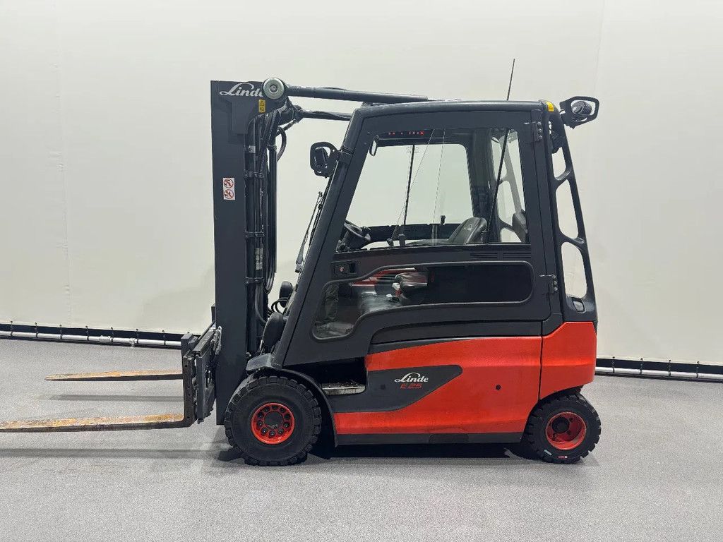 Linde E 25 L-01