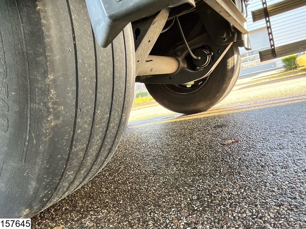 Lecitrailer Koel vries Carrier Vector 1350