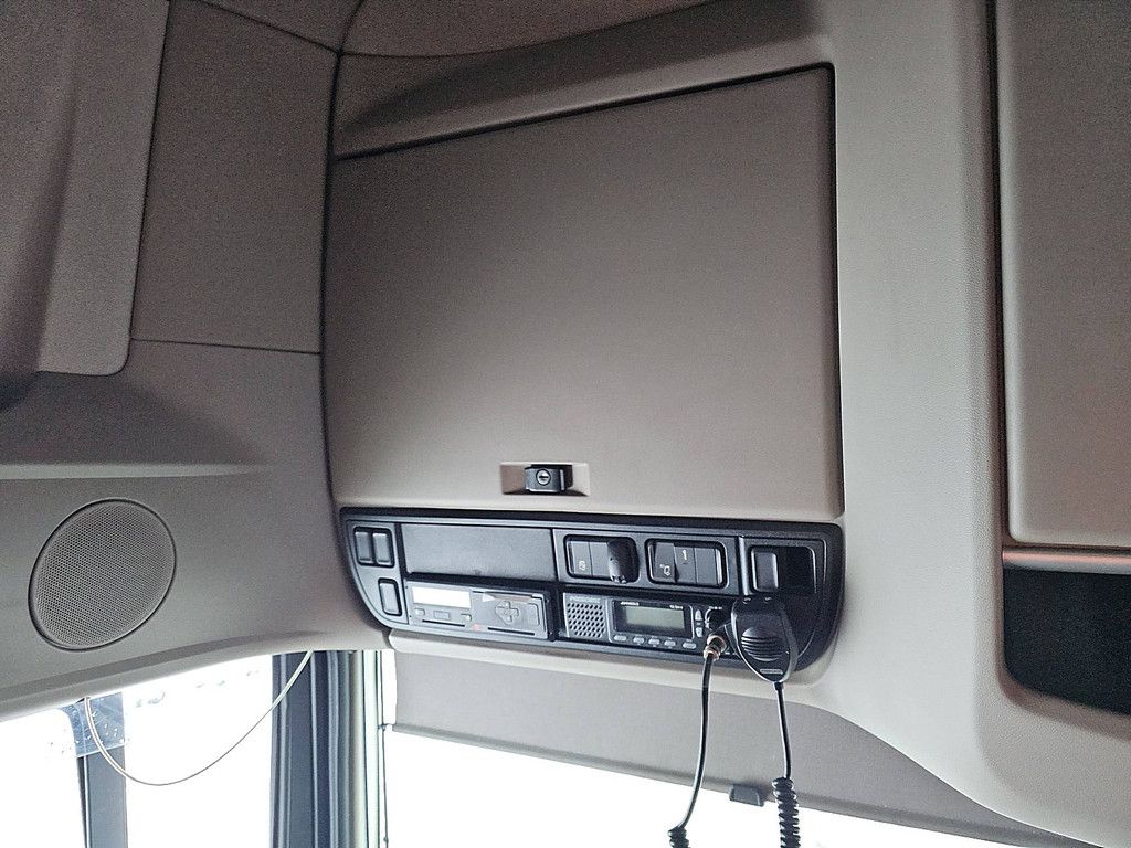 DAF XF 530 ssc manual leather