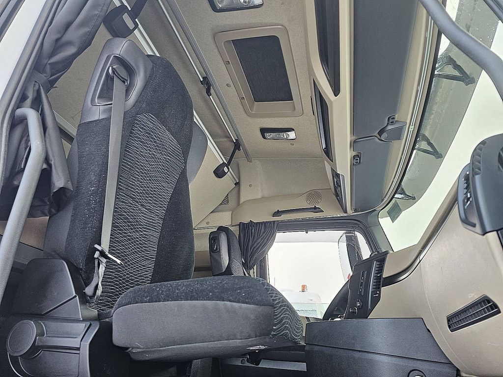 MERCEDES-BENZ ACTROS 1848 LS retarder 2x tank